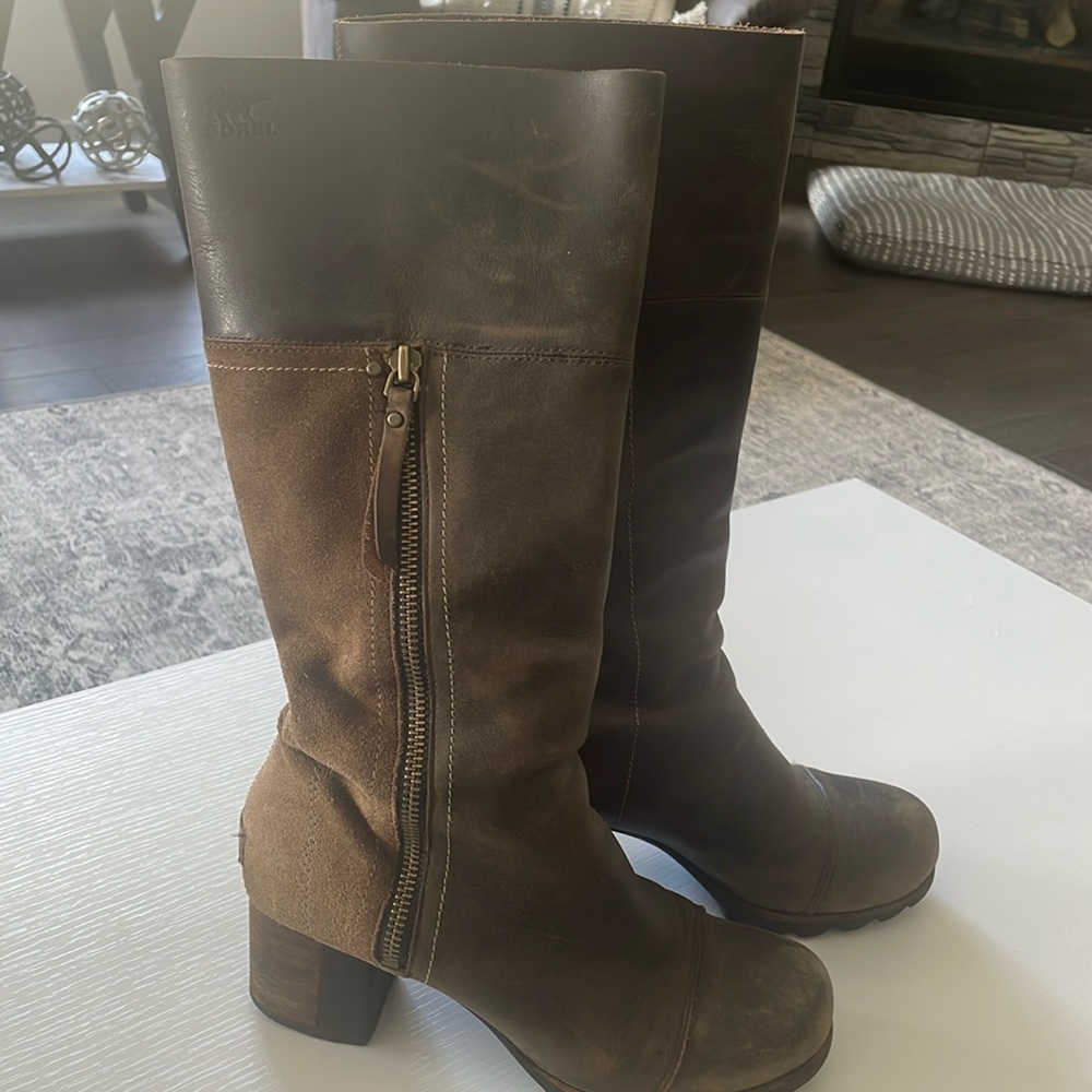 Ladies Sorel boots